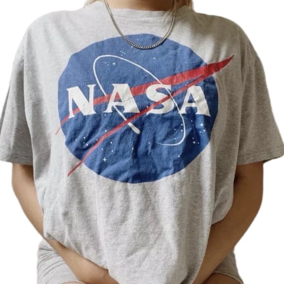 𝘍𝘙𝘌𝘌 with purchase ♡︎ - Picture 3 of 15